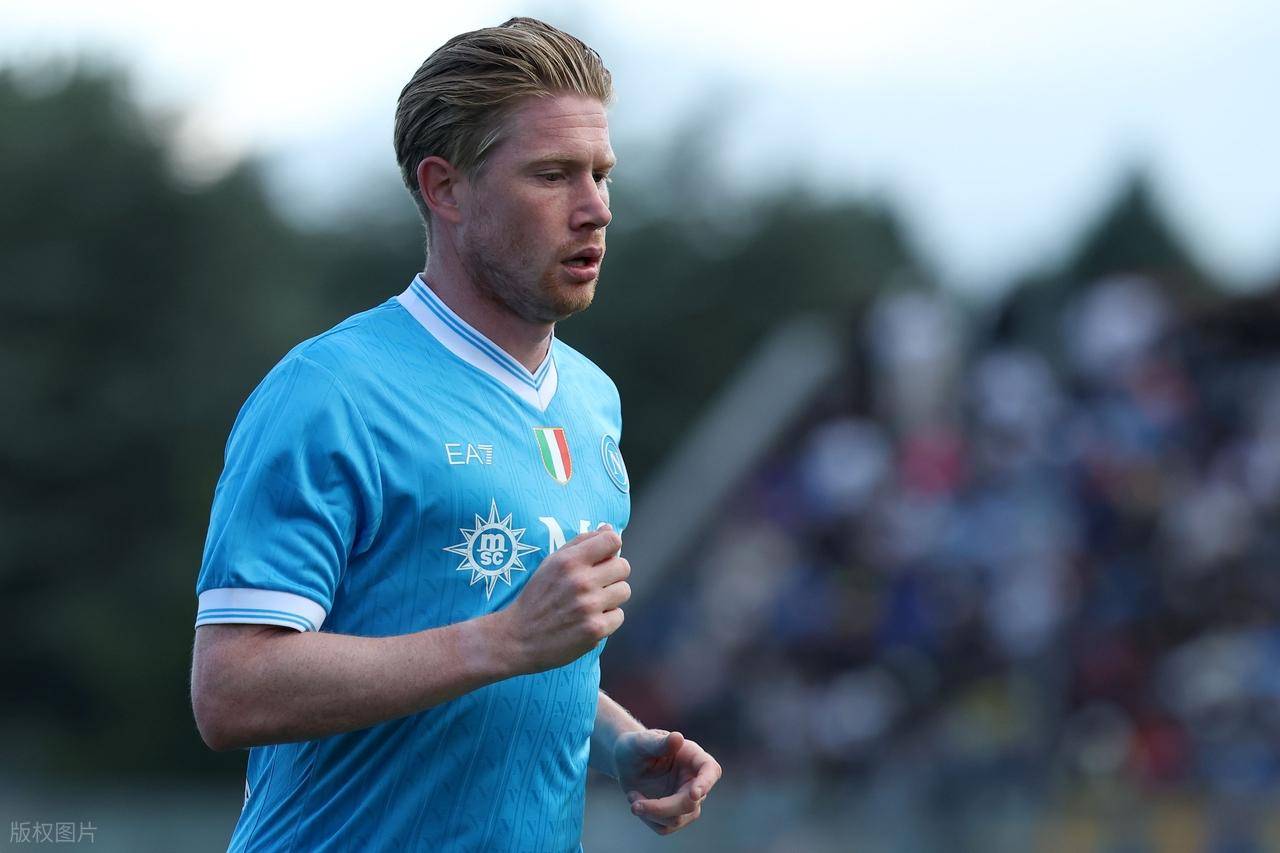 马切达：弗格森曾说我的终结能力比C罗强，现在我也能继续为曼联效力